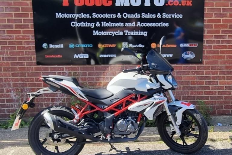 Benelli BN125cc Naked Motorcycle Learner Legal Commuter For Sale Best 125cc