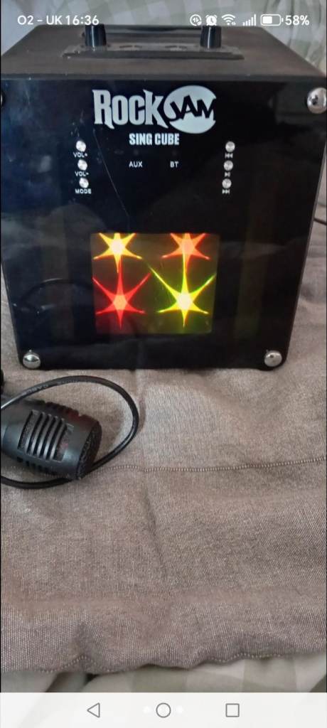 Rock jam karaoke machine 