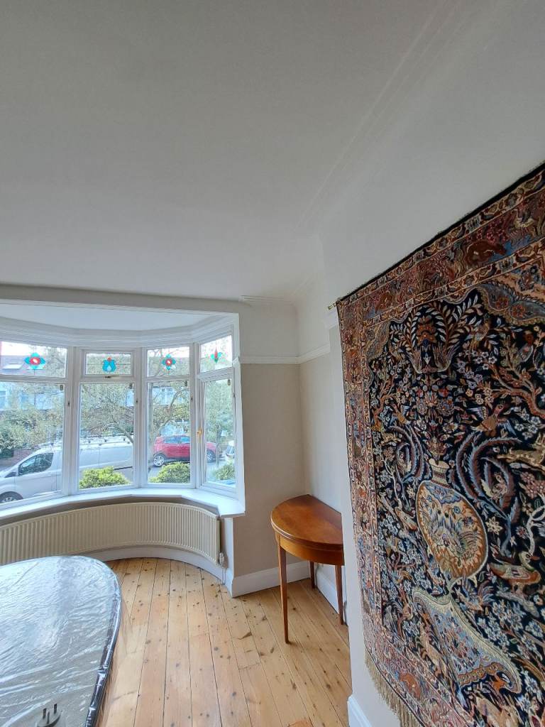 Painting and decorating services 