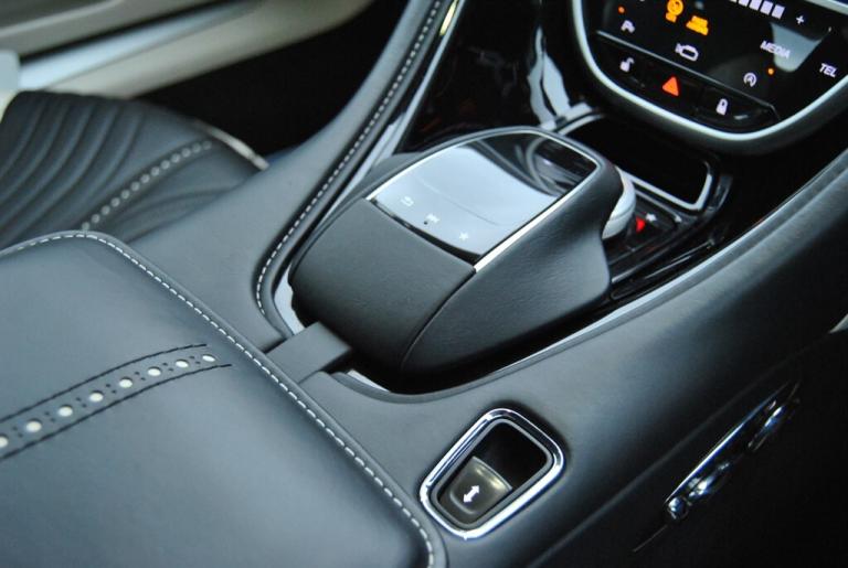 2017 Aston Martin DB11 V12 2dr Touchtronic Auto COUPE PETROL Automatic