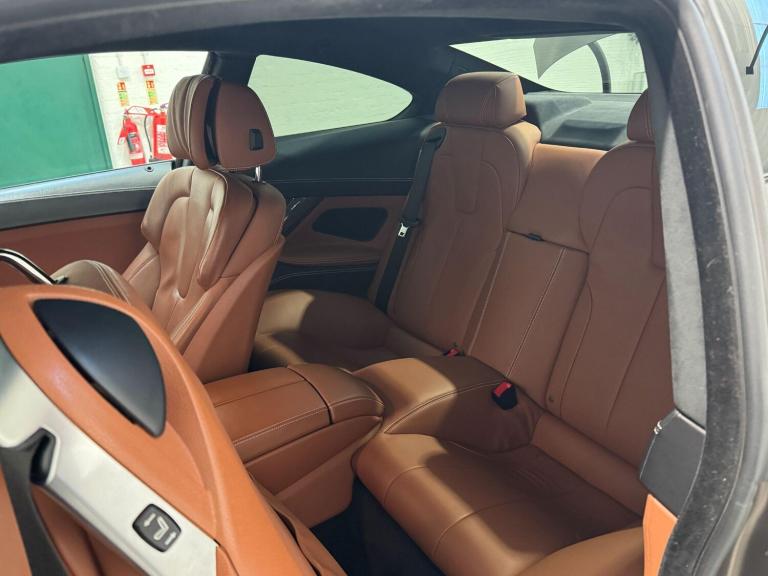  BMW M6 4.4 V8 Coupe 2dr Petrol DCT Euro 6 (s/s) (560 ps) Petrol Automatic