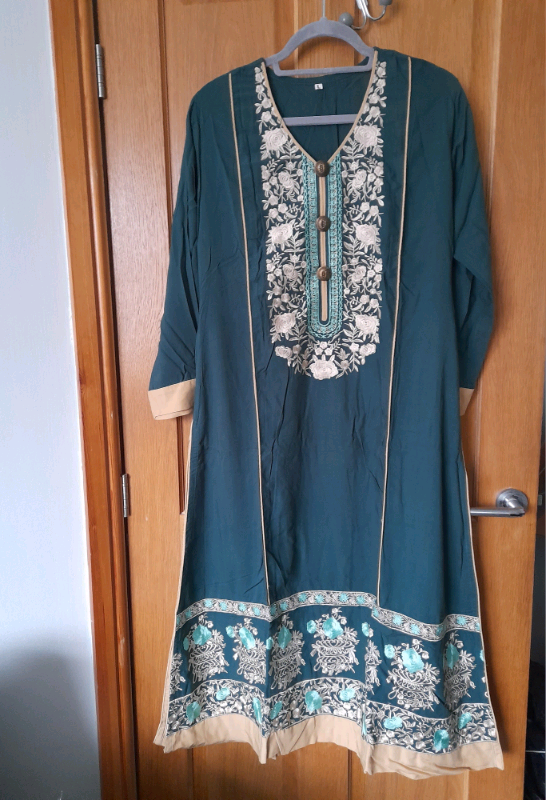 BRAND NEW Large size ladies Asian clothes 