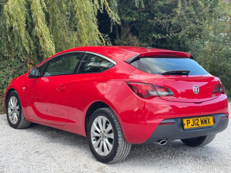 2012 Vauxhall Astra GTC 2.0 CDTi SRi Euro 5 (s/s) 3dr HATCHBACK Diesel Manual