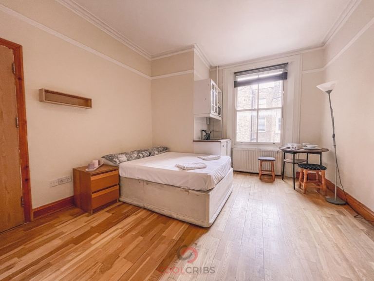 Studio flat in a beautiful in Linden Gardens, Notting Hill, W2-Ref: 861
