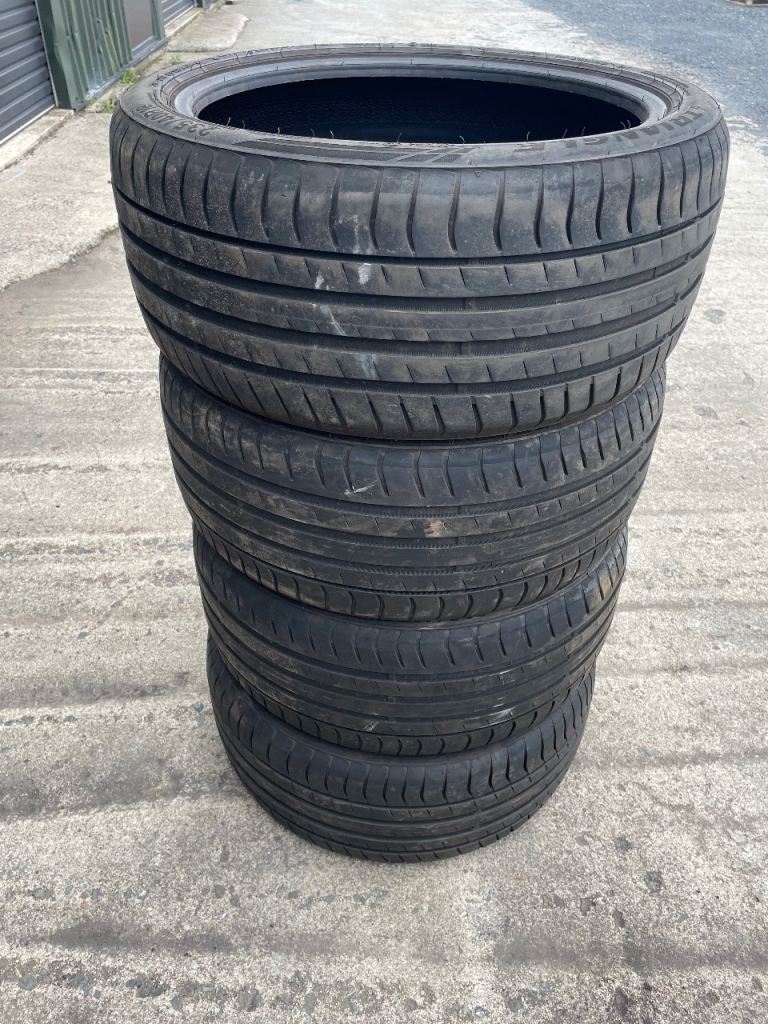 Tyres 18”
