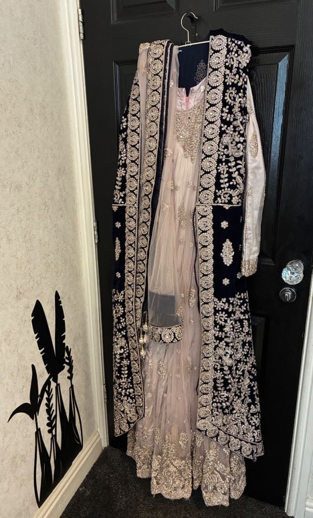 Beautiful Asian Occasion Outfit - Almost New Condition