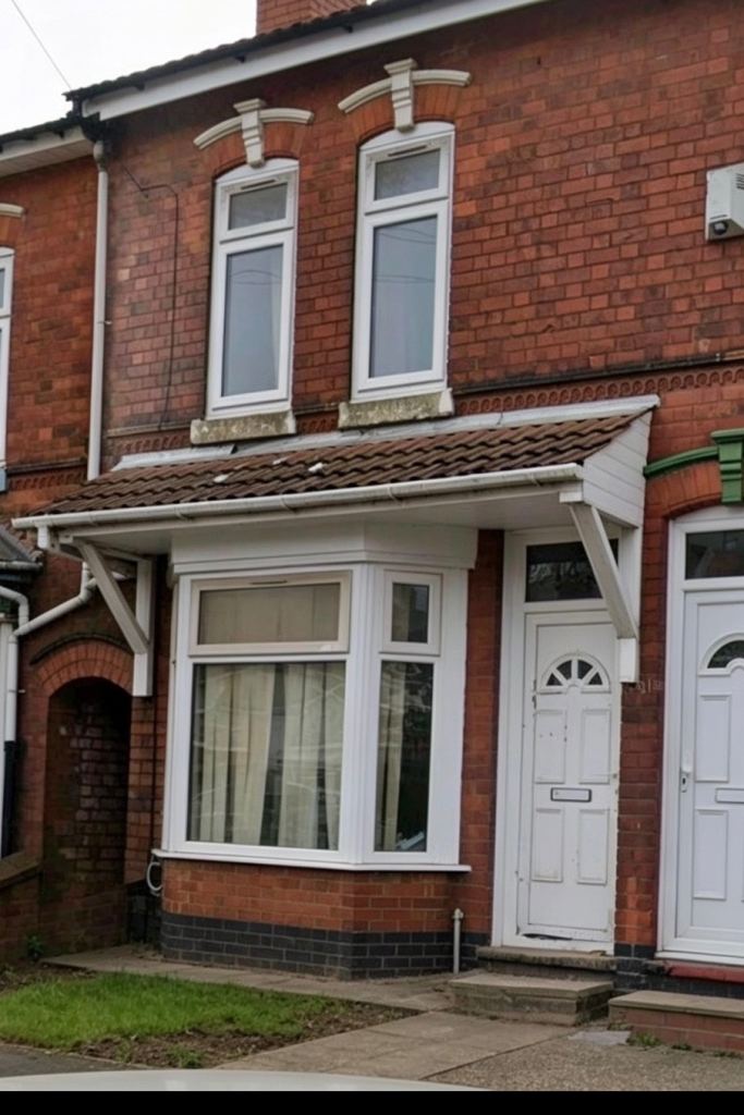 Universal credit hmo