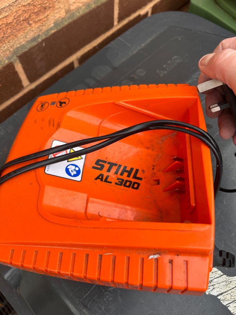 Stihl battery charger