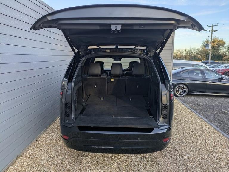 2023 Land Rover Discovery D300 MHEV R-Dynamic HSE SUV Diesel Automatic