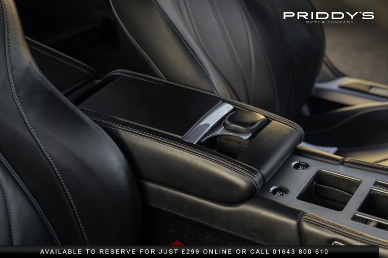 ASTON MARTIN DB9 6.0 V12 - A Timeless Masterpiece by Aston Martin - LN15 2015