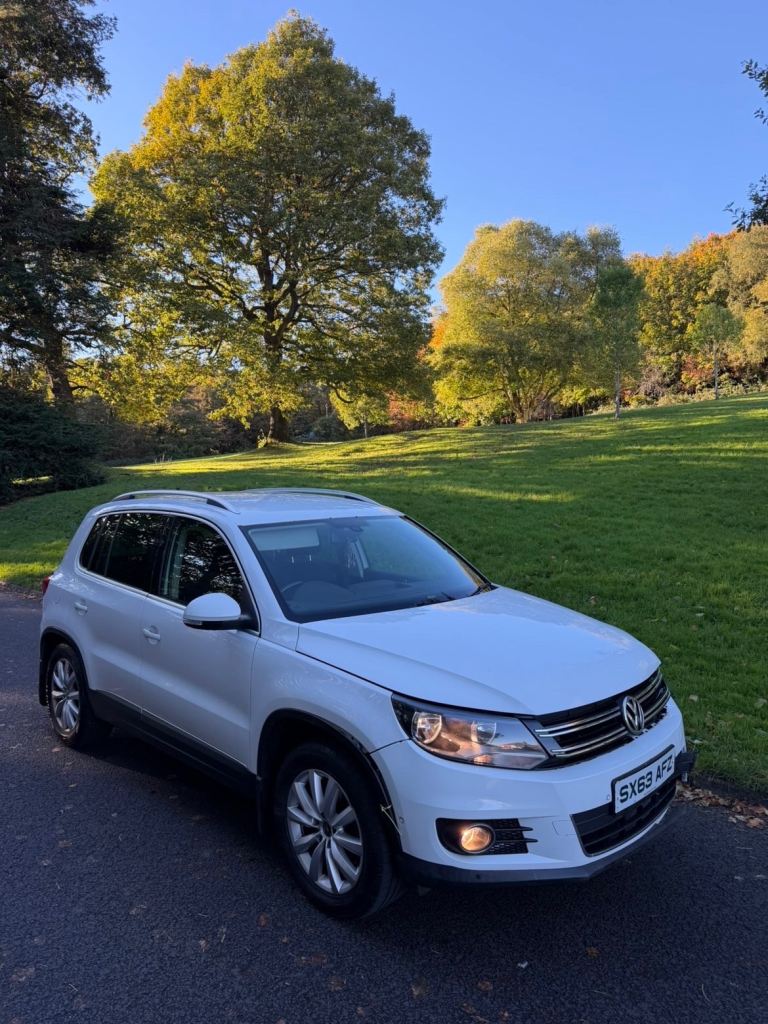 Volkswagen, TIGUAN, Estate, 2014, Manual, 1968 (cc), 5 doors