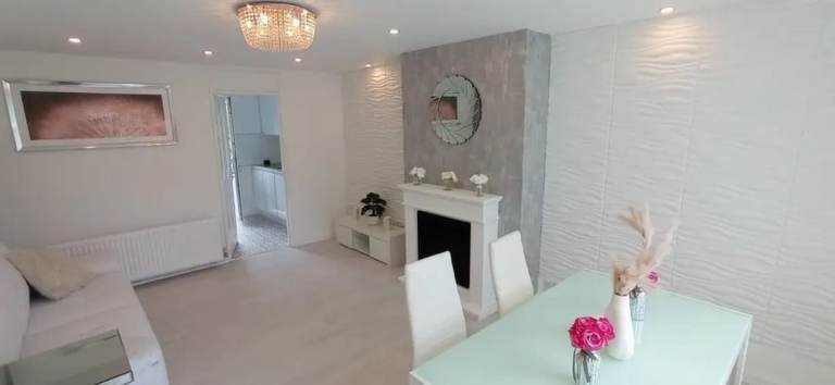 For Rent – 3-Bedroom House