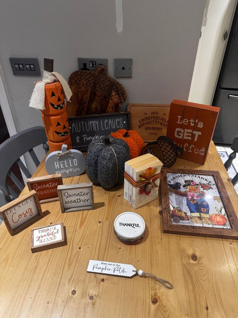 Autumn/Halloween Home Decor