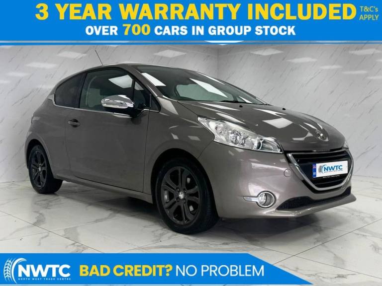 2016 Peugeot 208 1.2 PureTech Allure Hatchback 3dr Petrol Manual Euro 6 (82 ps) 1 FORMER OWN Hatc...