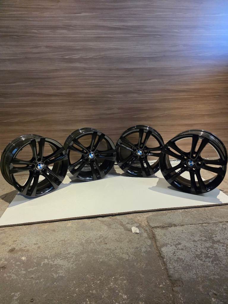 Bmw 18inch alloys Gloss Black
