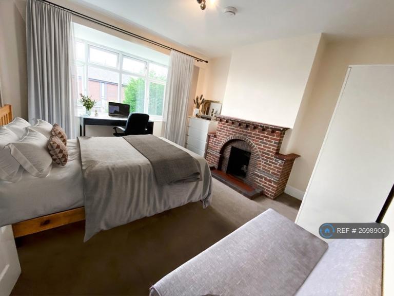 5 bedroom house in Greenstead Road, Colchester, CO1 (5 bed) (#2698906)