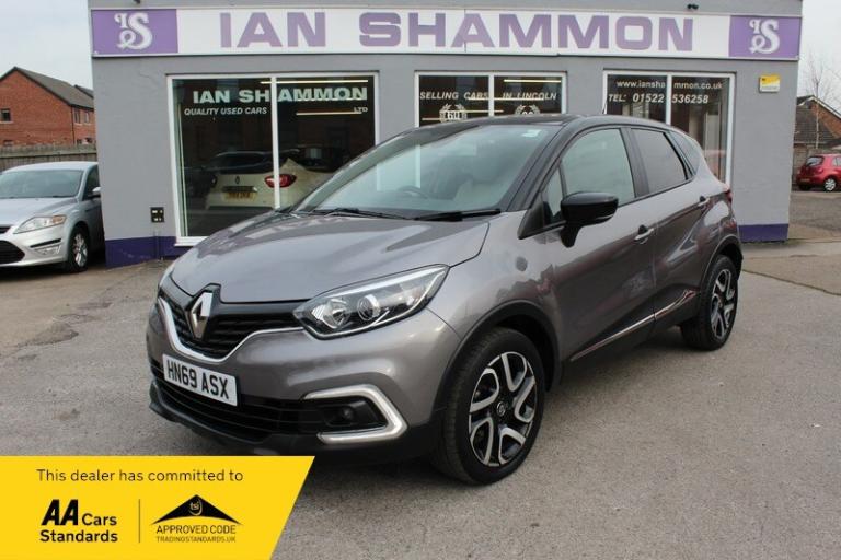 Renault Captur ICONIC TCE FIVE DOOR