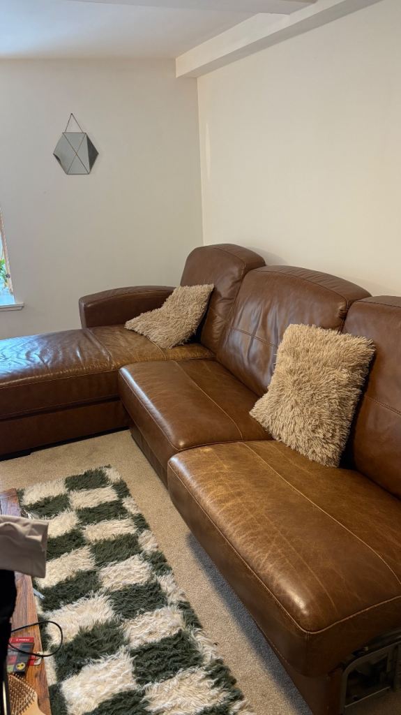 Brown leather corner sofa 
