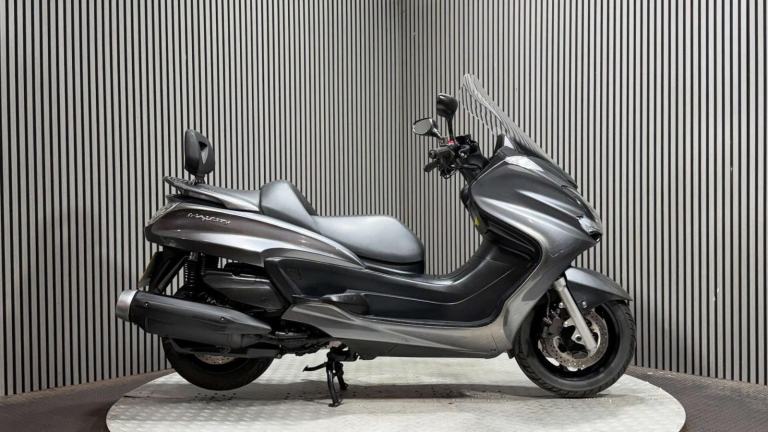 Yamaha Majesty 2010 ONLY 12K MOT SEPTEMBER 2027 LARGE MAXI SCOOTER 400CC