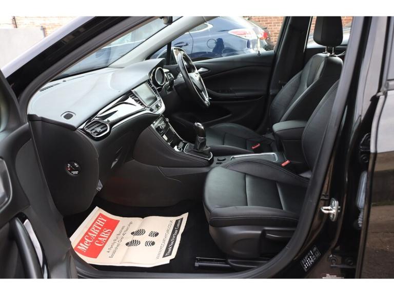 2019 Vauxhall Astra i Turbo Elite Nav Hatchback Petrol Manual