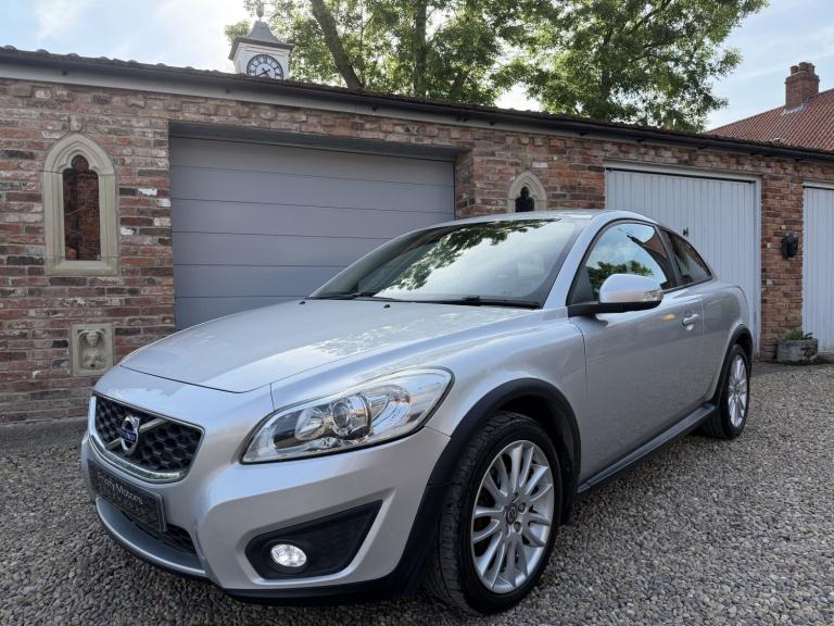 VOLVO C30 2.0 SE Lux 2013