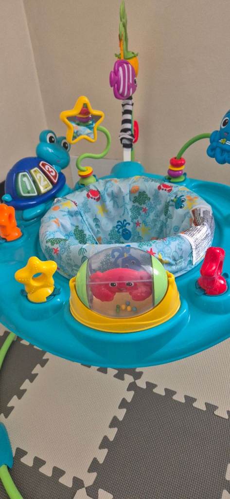 Baby jumperoo