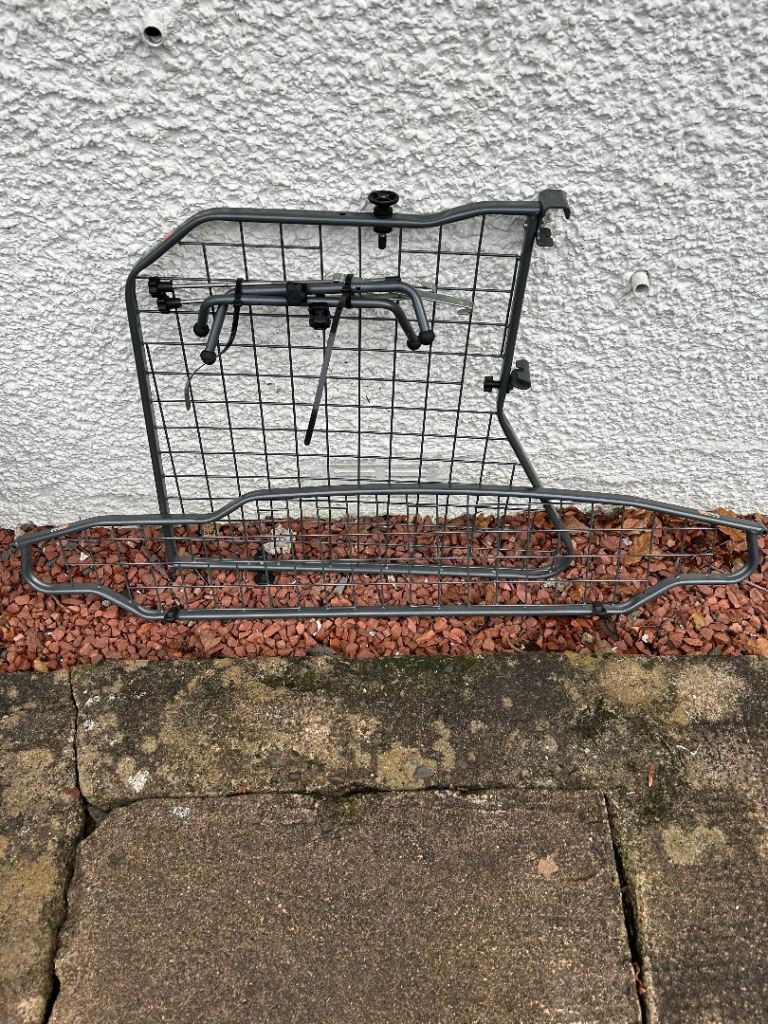 BMW X1 F48 Travall Dog guard and divider