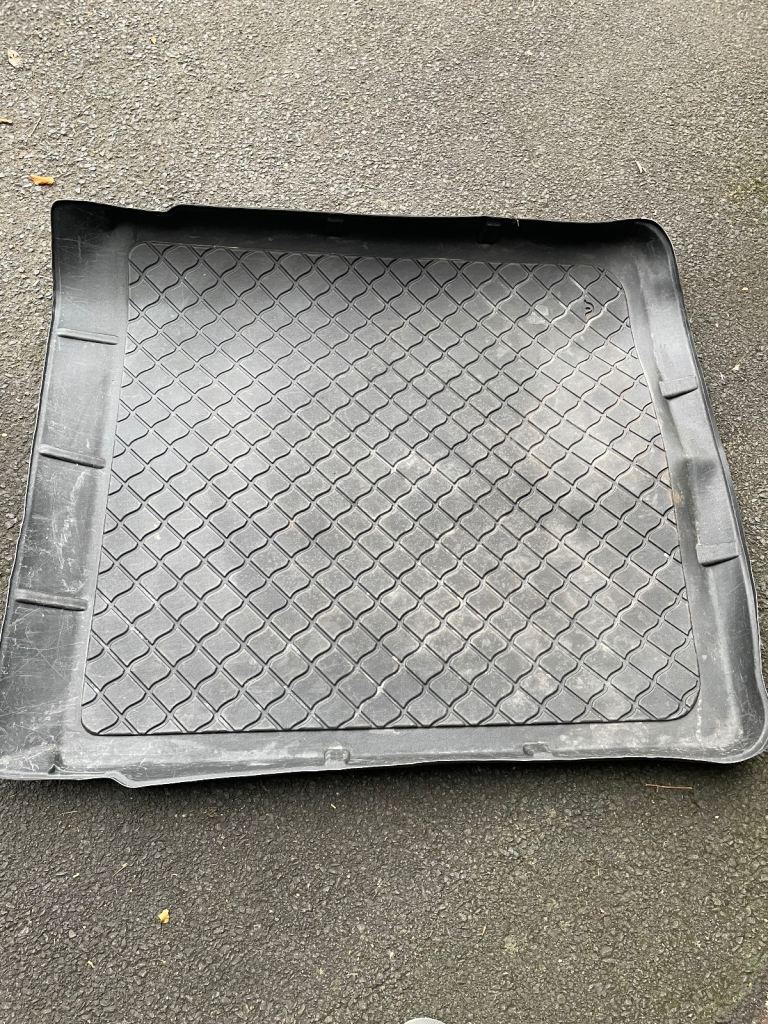 Volkswagen Passat car boot liner