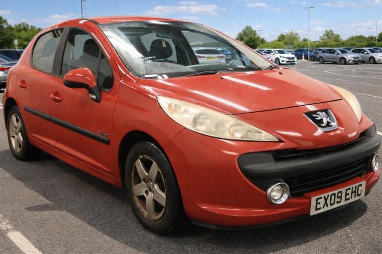 2009 Peugeot 207 1.4 Verve 5dr HATCHBACK Petrol Manual