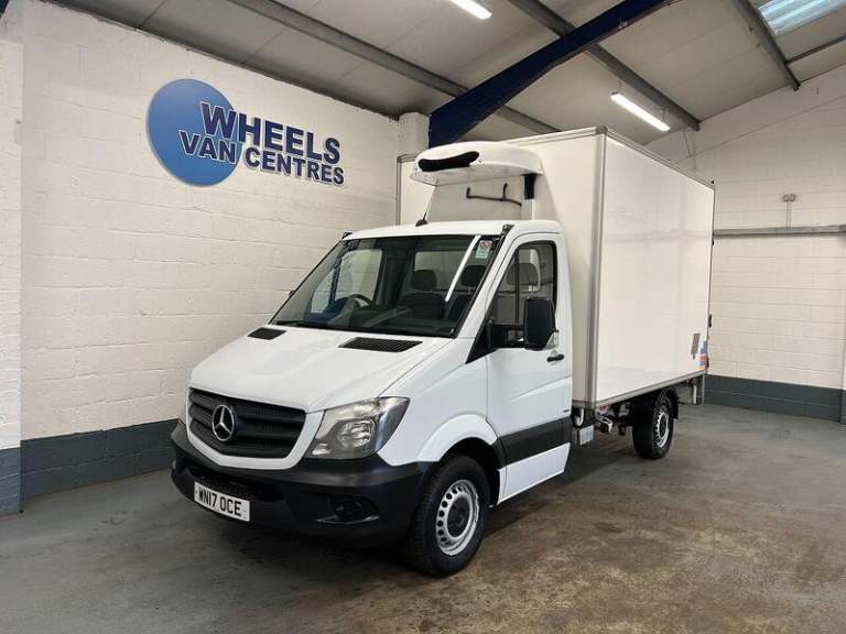2017 Mercedes-Benz Sprinter Sprinter 2.1 314 CDI RWD L1 2dr Temperature Controlled Diesel Manual