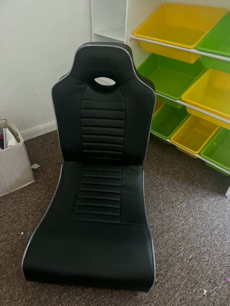 Black Foldable Floor Gaming Chair - Good Condition