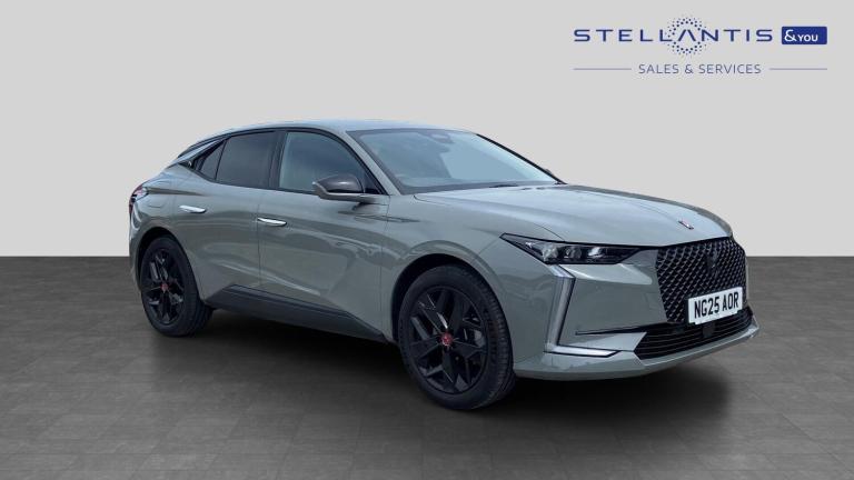 2025 DS Automobiles DS 4 1.6 E-TENSE 12.4kWh Performance Line Hatchback 5dr Petrol Plug-in Hybrid...