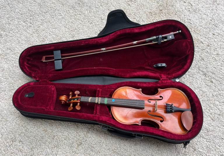 Violin 4 4 size for Sale in North London, London | Violins | Gumtree