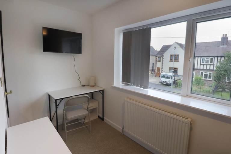 6 bed all en-suite HMO available for rent