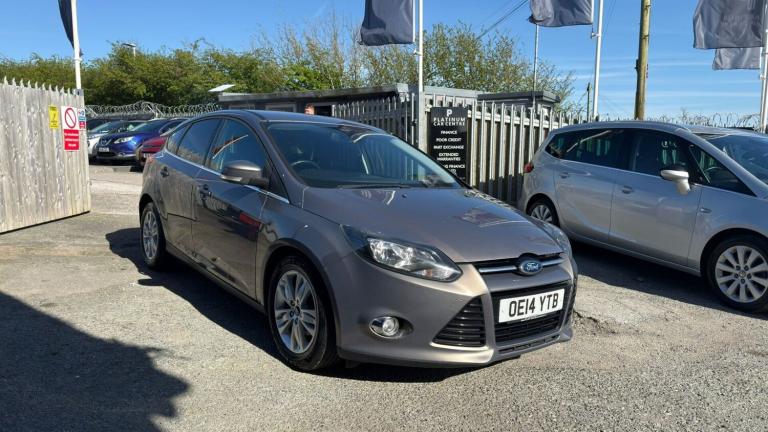 2014 Ford Focus TITANIUM NAVIGATOR Hatchback Petrol Manual