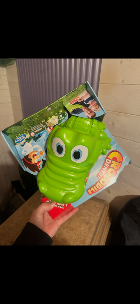 Crocodile dentist 