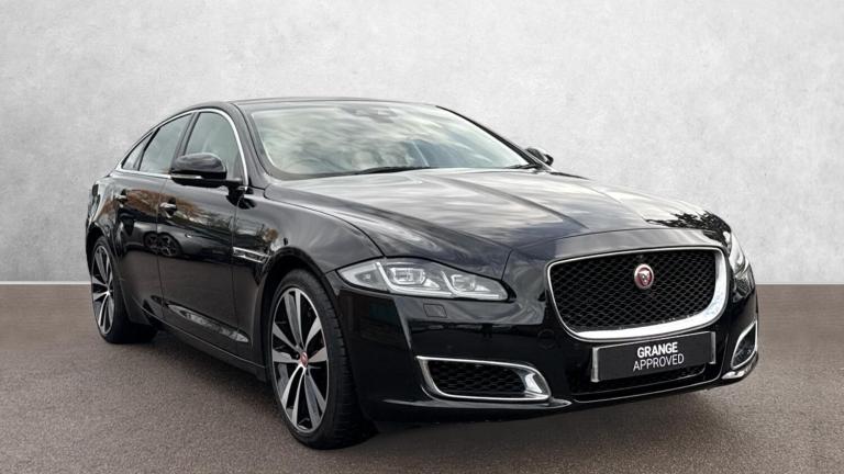 2019 Jaguar XJ 3.0d V6 XJ50 4dr Auto - Rear Seat Entertainment Sy Diesel