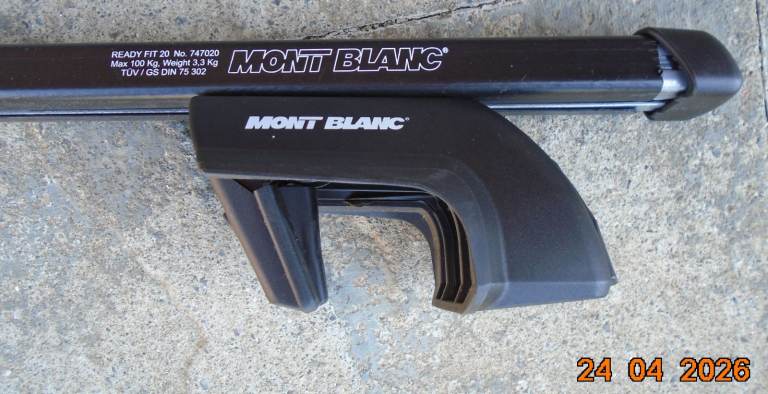 Mont Blanc Ready Fit Roof Bars to fit vehicles with raised-from-the-roof rails
