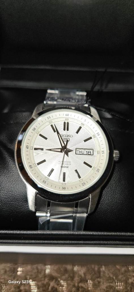 SEIKO Series 5 SNKM83K1 Superior Automatic Men's Watch White Dial