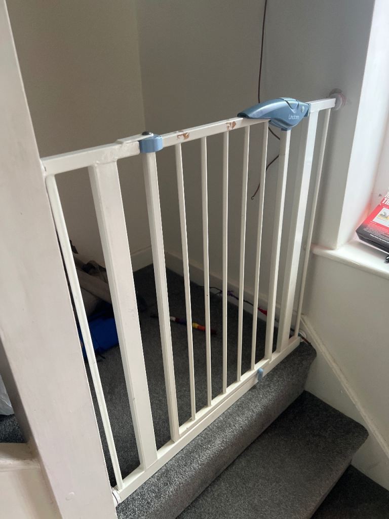 Baby stairs gate Lindam