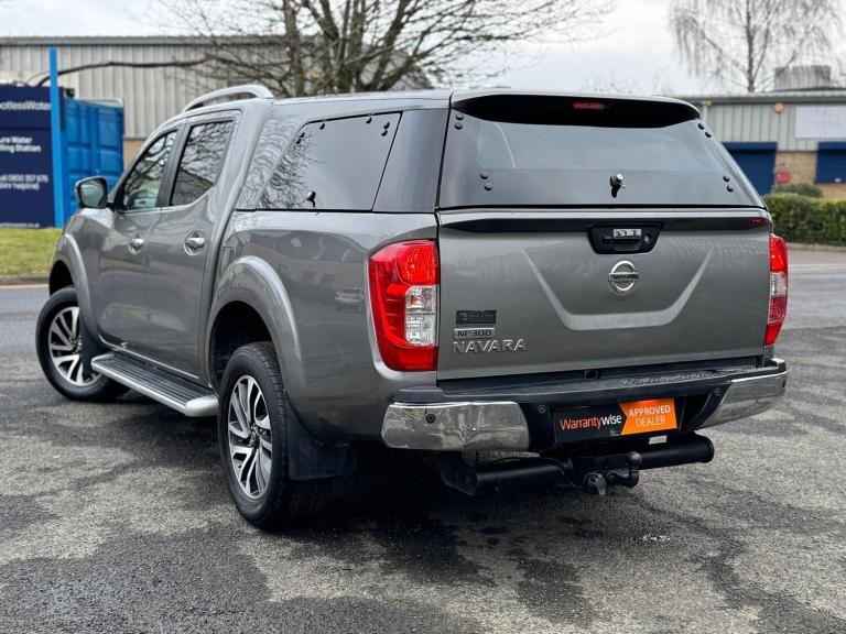2017 Nissan Navara Double Cab Pick Up Tekna 2.3dCi 190 4WD Auto PICK UP DIESEL Automatic