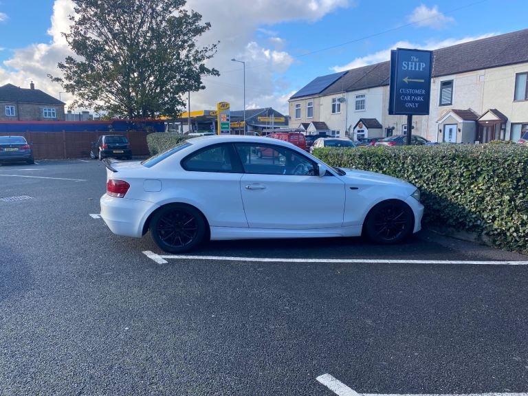 image for BMW, 1 SERIES, Coupe, 2009, Semi-Auto, 1995 (cc), 2 doors