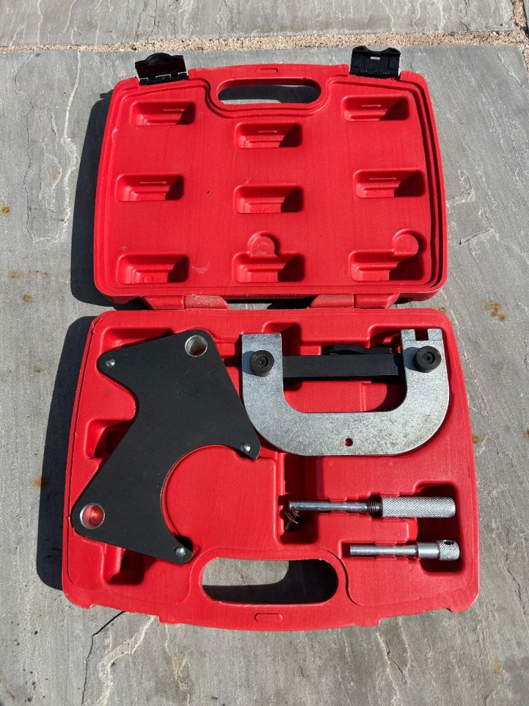Renault Clio timing locking tool petrol