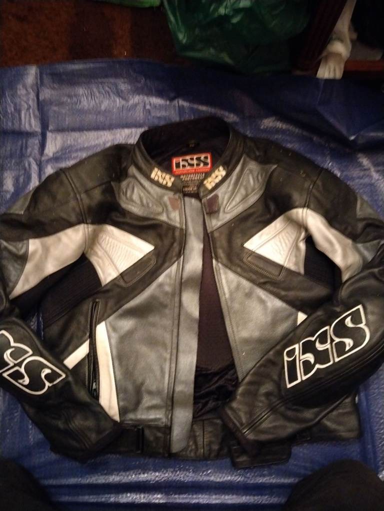 IXS 2 PIECE ZIP UP LEATHER S