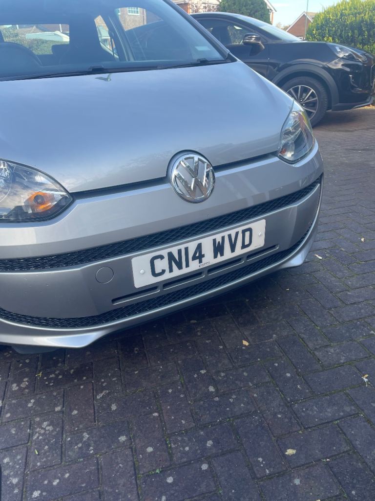Volkswagen, UP, Hatchback, 2014, Manual, 999 (cc), 3 doors