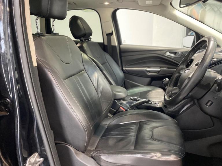 2013 Ford Kuga 2.0 TDCi Titanium X 5dr 2WD HATCHBACK DIESEL Manual