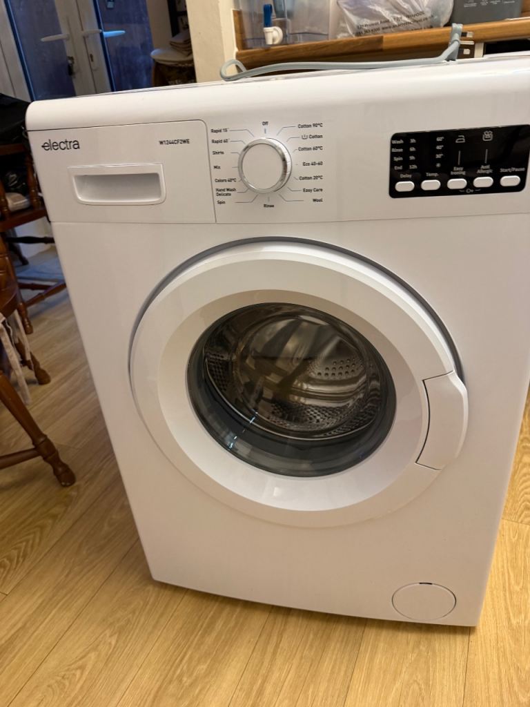 Electra W1244CF2WE Washing Machine – Good Condition