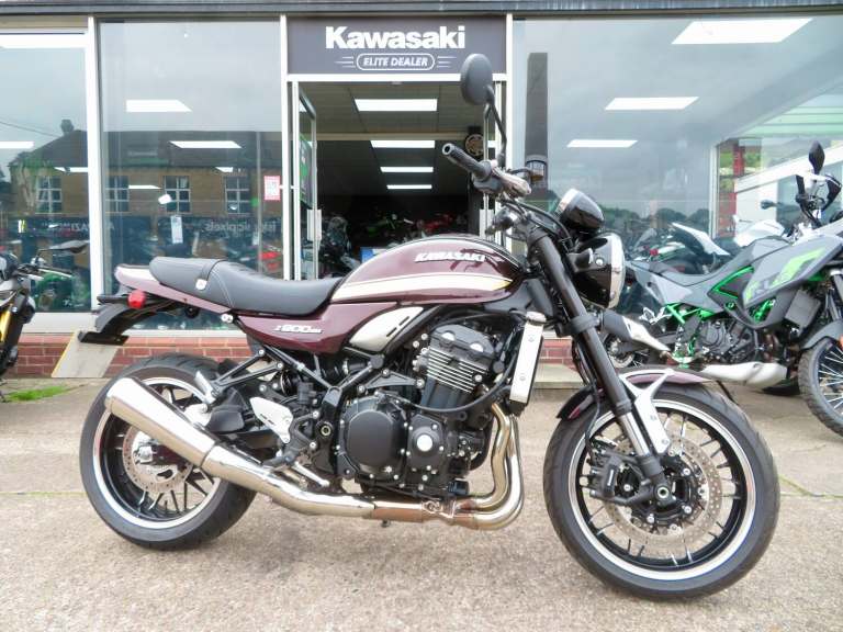 2026 Kawasaki Z 900RS LATEST MODEL (26MY) RETRO Petrol Manual