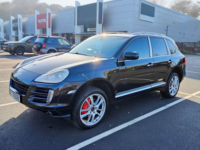 Porsche CAYENNE 957 V6 - 3.6L 290HP