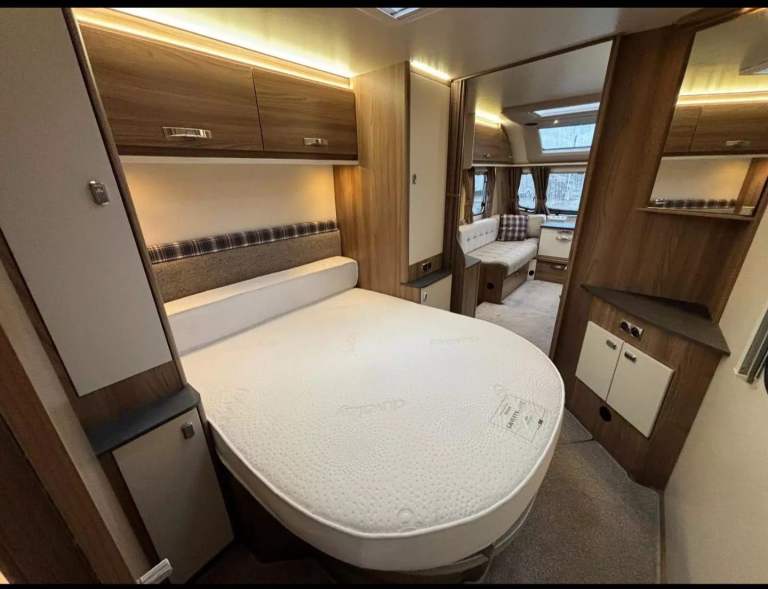 Caravan mattress by Duvalay 